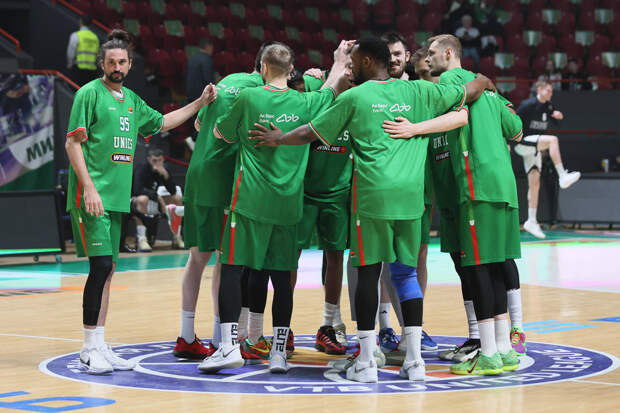 Богдан Богачев прокомментировал подписание Стюарта в УНИКС