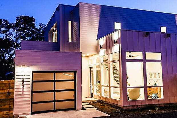 Austin Shipping Container House - дом из морских контейнеров.