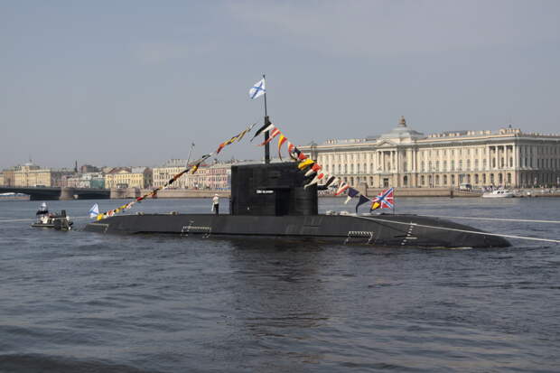 Крапивник: Ядерная война начнется с удара НАТО по Петербургу