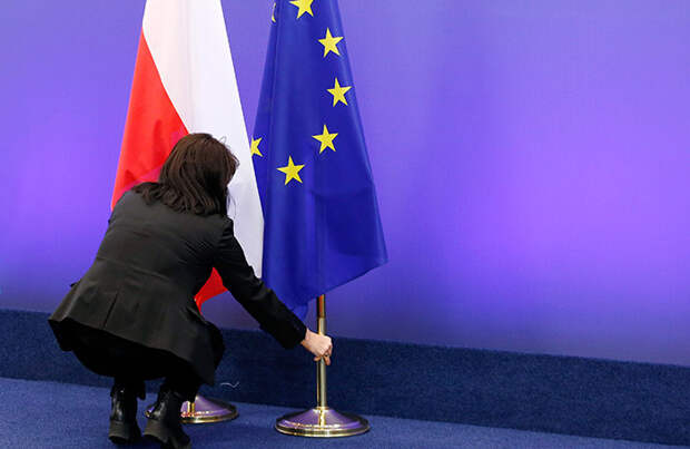 В Польше решили, что конституция страны важнее законов Евросоюза. К чему это может привести?