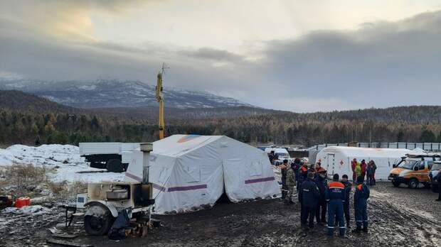 «Случайно упасть туда невозможно»: спелеологи объяснили специфику пещер в месте исчезновения Усольцевых