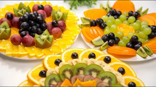 Как красиво нарезать фрукты на праздничный стол | CaterMe