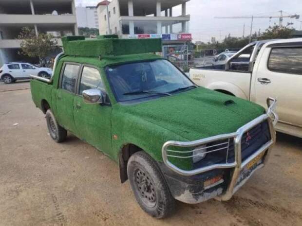 Странные автомобили и необычный транспорт на дорогах