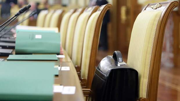 В кабмине назвали преждевременным заявление о сокращении госслужащих