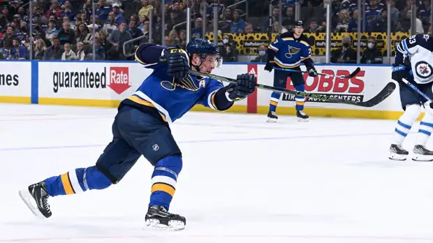 Тарасенко признан второй звездой матча с «Виннипегом»