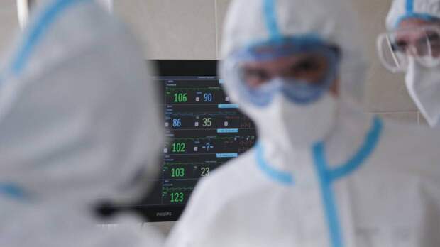 Почти 320 больных коронавирусом подключены к аппаратам ИВЛ в Петербурге