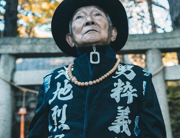 84-летний дедушка из Японии за неделю стал популярен в Instagram
