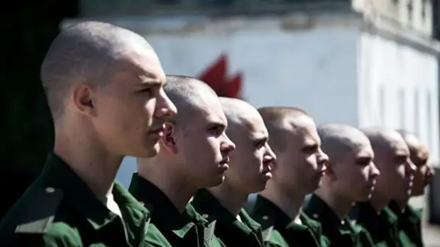 В Госдуме оценили предложение Минобороны ужесточить правила прохождения медкомиссии