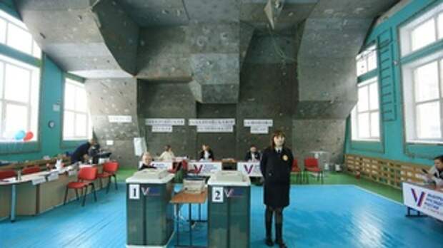 Фото с избирательного участка / amic.ru