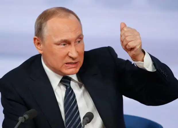 Путина попросили "разобраться с Первым каналом"