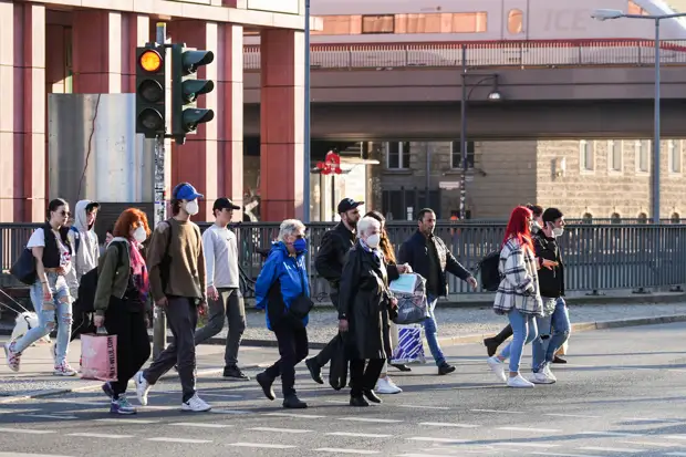 «Тенденция на фоне санкций против России»: почему рейтинг канцлера ФРГ Шольца установил антирекорд