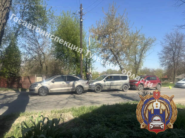 ДТП из трех машин произошло в Туле 5 мая