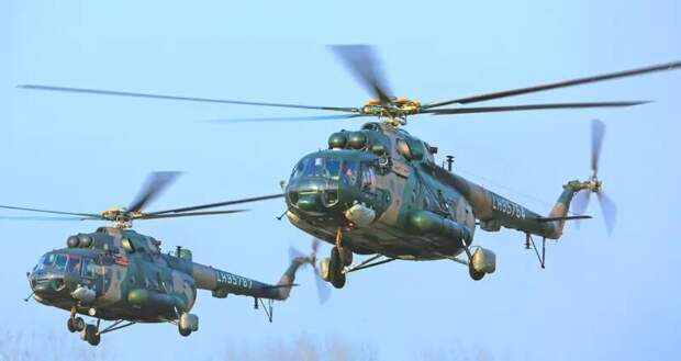 Военно-морские силы КНР в настоящее время развиваются очень высокими темпами, также активно наращивается боевой потенциал китайской морской авиации, в том числе и палубной.-2