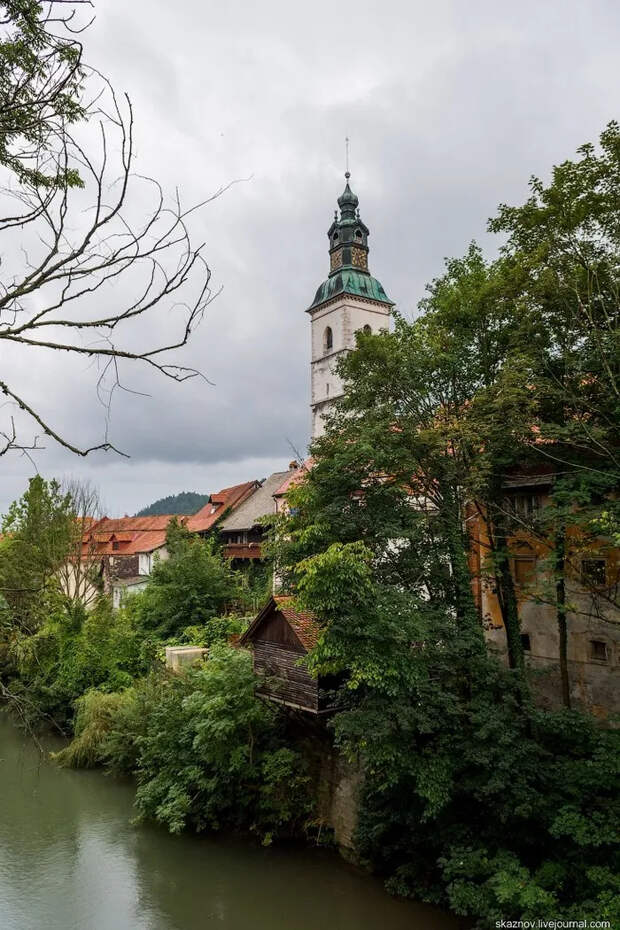 Škofja Loka (Шкофья-Лока) — самый красивый сохранившийся средневековый город в Словении