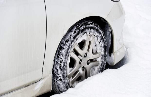 Что делать, если отказали тормоза: как остаться в живых и уберечь авто?