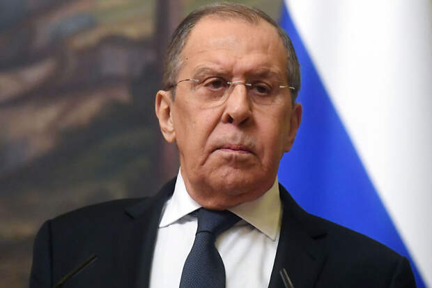 Лавров предостерег Запад от поставок тяжелых вооружений на Украину 