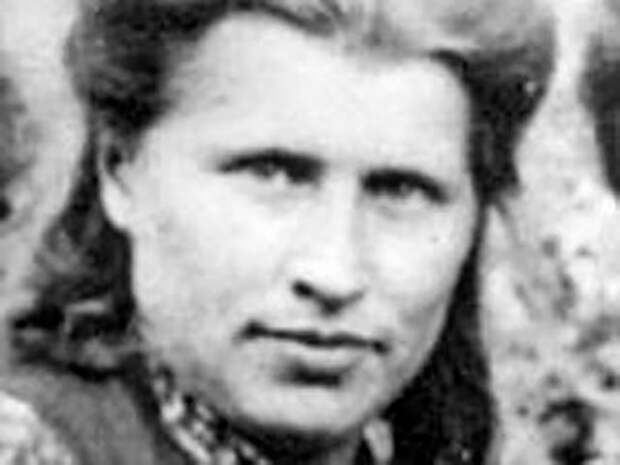 Почему нацистская женщина-палач, не скрываясь, жила в СССР?