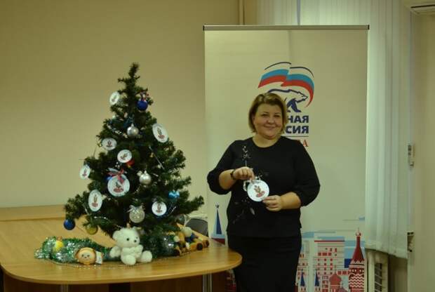 Все, что загадается – всегда сбывается: Ольга Мельникова поздравит детей в ЮАО с помощью акции «Елка желаний»