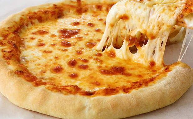 Ленивый рецепт приготовления пиццы с двойным сыром: делается без хлопот с долгим вымешиванием теста
