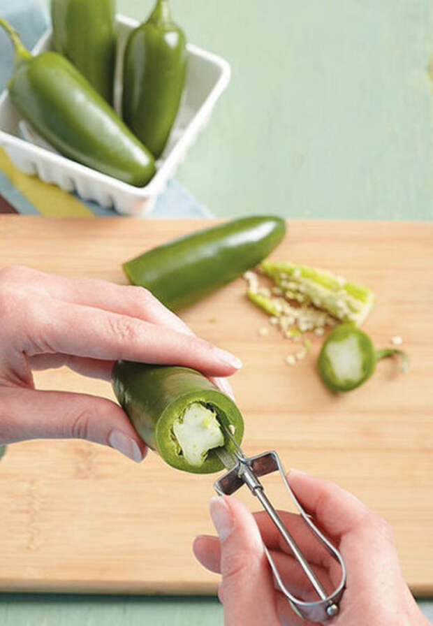 Удаляем семена в перце Удаляем семена в перце