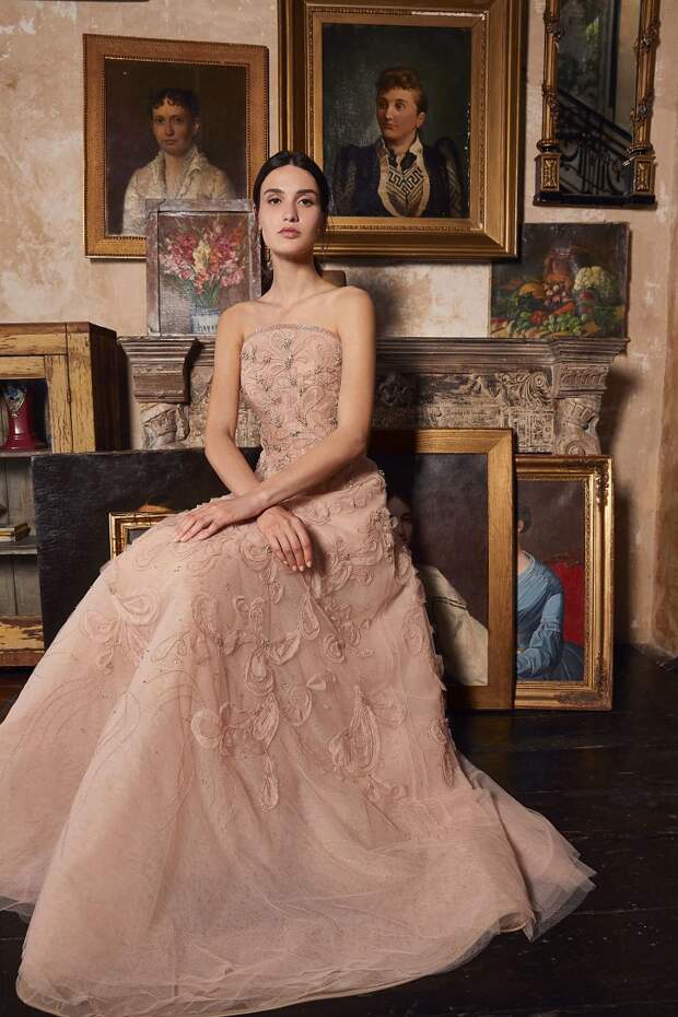 Круизная коллекция Marchesa Resort 2020 фото №17 Круизная коллекция Marchesa Resort 2020 фото №17