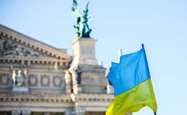 Зеленский готов бежать. Во Львов или сразу в Лондон?