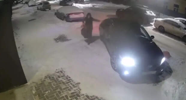 Как наказали водителя челябинского чиновника, разъезжающего по тротуару