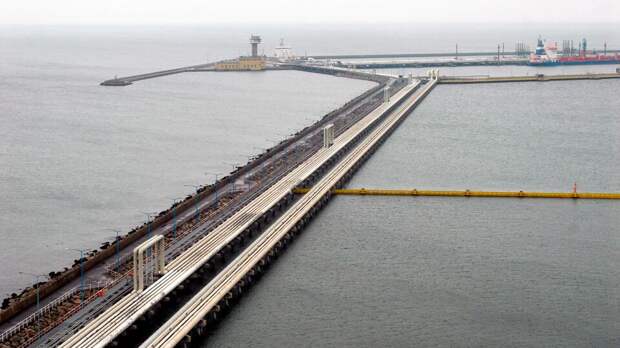 Украинские власти пятый день не пускают миссию ЕС к нефтепроводу "Дружба"