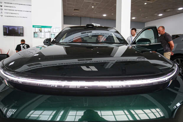 В России обвалились продажи автомобилей популярной марки