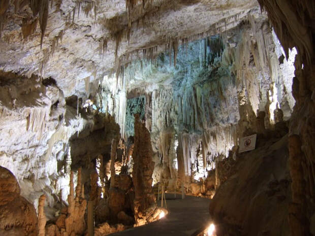 Пещеры Джейта Гротто в Ливане - 3
