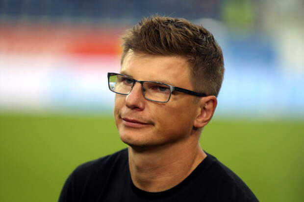 Легенда "Спартака" Ловчев предложил Аршавину и Колыванову сесть за VAR