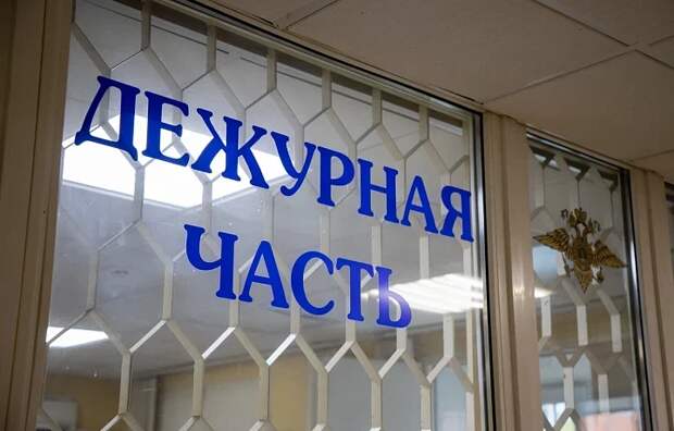 В Тульской области задержали студента-"бегунка" мошенников, забравшего у пенсионерки 600 тысяч рублей