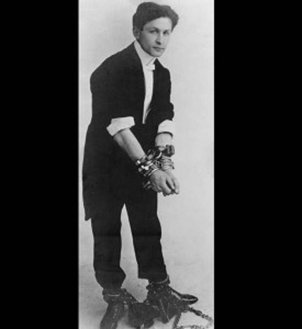 Знаменитости, которые подрабатывали шпионами BroDude.ru harry houdini 275x300
