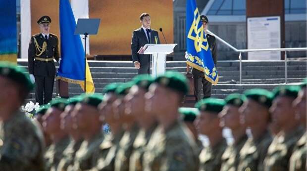 Без парада, Порошенко, обвинений в адрес России, но с националистами: как Украина отметила День независимости