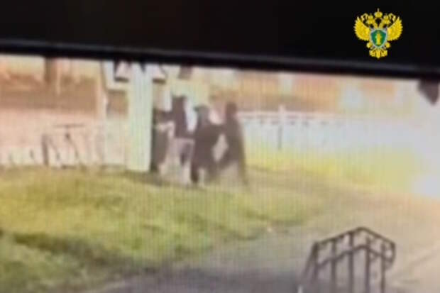 В Ясногорске будут судить троих жителей, разгромивших шкаф управления светофором