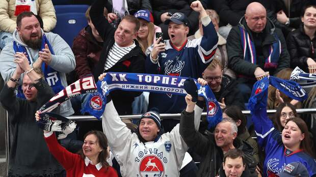 Игроки «Торпедо» вернулись в Нижний Новгород из Череповца