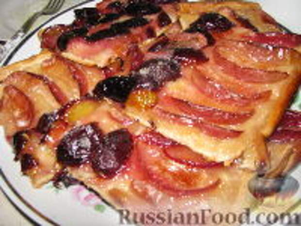 Фото к рецепту: Песочный пирог с фруктами
