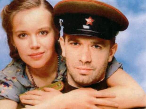 Екатерина Редникова и Владимир Машков в фильме *Вор*, 1997 | Фото: kino-teatr.ru