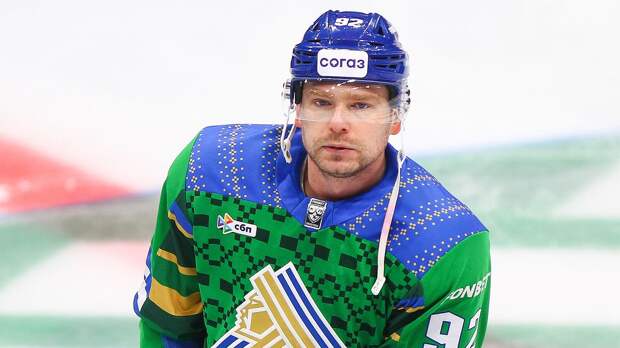 Сучков — об игре с Кузнецовым: «Это дополнительная ответственность. Идет рост, когда играешь с таким игроком»