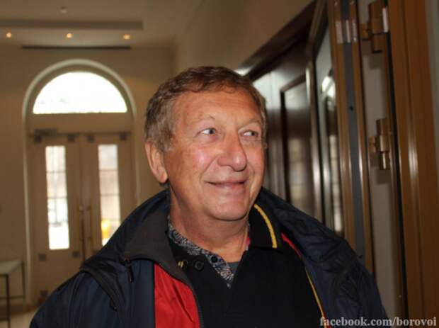 Злорадство либерала: Боровой вознамерился «вытеснить и уничтожить» Донбасс Злорадство либерала: Боровой вознамерился «вытеснить и уничтожить» Донбасс
