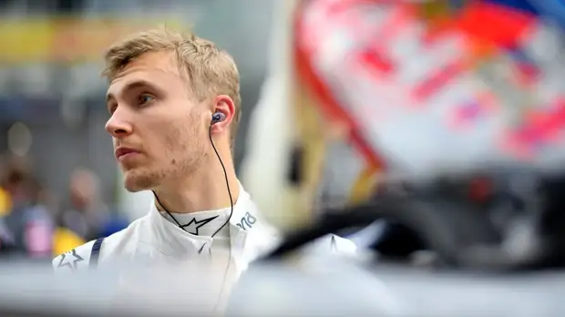 Сироткин лидирует в голосовании болельщиков за звание лучшего пилота года