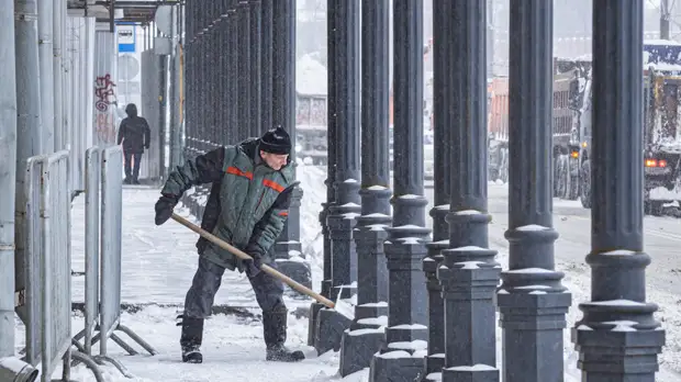Городские службы Москвы перевели в режим повышенной готовности