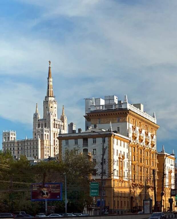 Дом Толкачёва и посольство США разделяли всего две сотни метров. / Фото: www.kpcdn.net Дом Толкачёва и посольство США разделяли всего две сотни метров. / Фото: www.kpcdn.net
