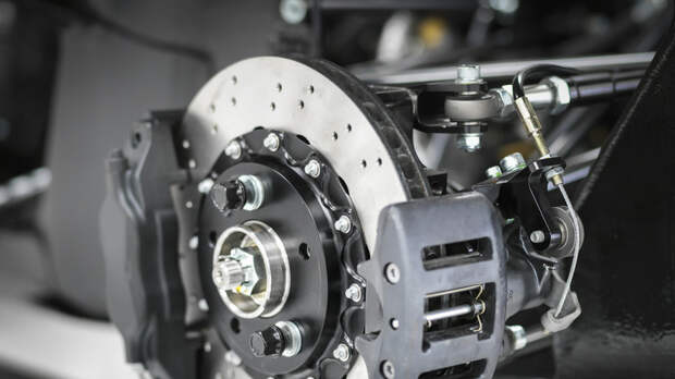 Автоэксперт Тимашов рассказал о признаках отказа тормозов