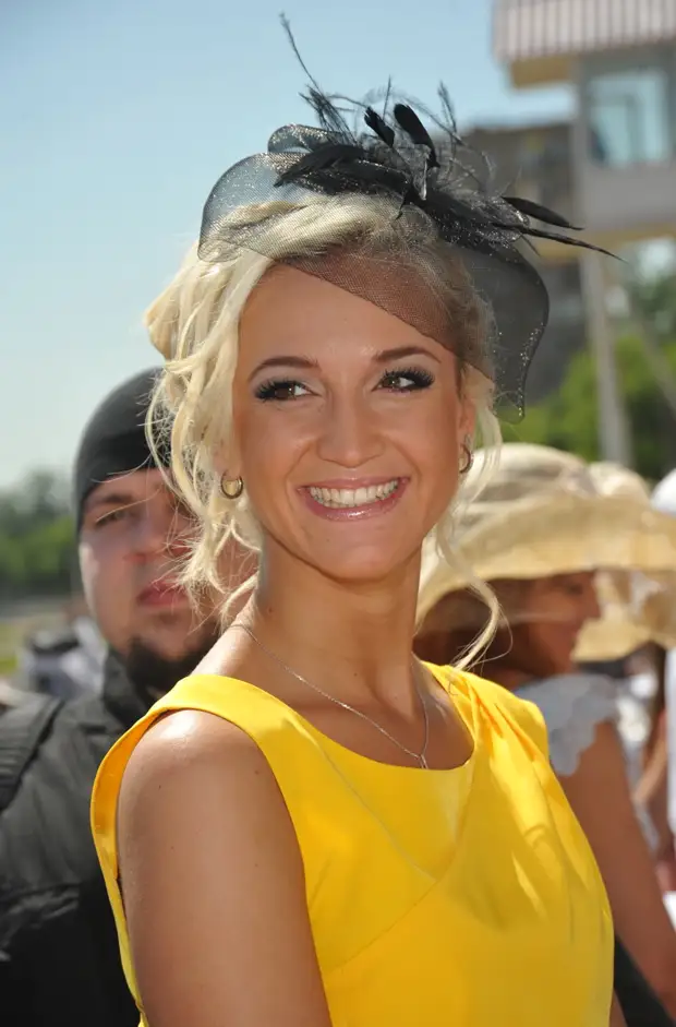 Давид Манукян закрутил новый роман