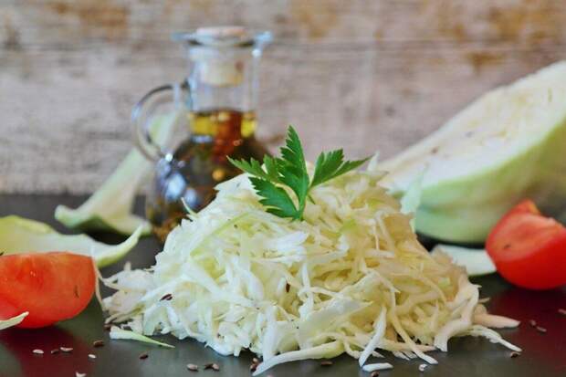 Герои зимнего стола: самые полезные овощи и салаты в холодный сезон