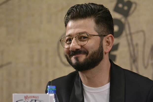 Санкции против Галустяна ударили по образованию его старшей дочери