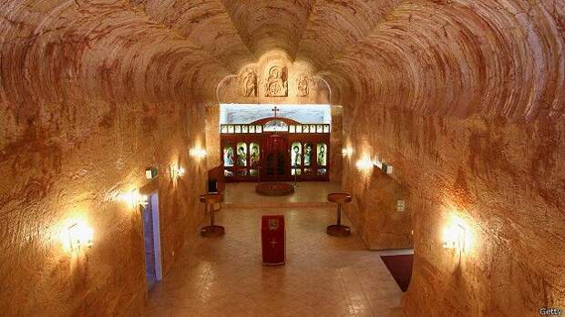 Подземная церковь в Кубер-Педи 