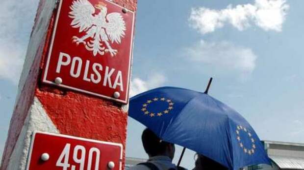 Туск заявил о реальной угрозе выхода Польши из ЕС