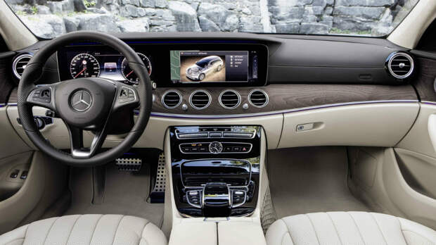 Премьера Mercedes-Benz E-Class All-Terrain состоится в Париже. Фото 2